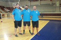 TOFAŞ - Yalova Belediyespor Parkeye İndi