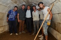 KONURALP - Antik Kent'te Tarihi Galeriye Ulaşıldı