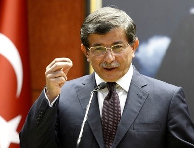 Başbakan Davutoğlu seçim kabinesini açıkladı