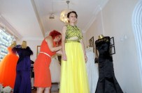 ÖZEL TASARIM - Hazır Giyimin Yerini Özel Tasarım Kıyafetler Alıyor