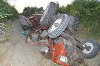 HACıHALILLER - İki Traktör Su Kanalına Uçtu Açıklaması 19 Yaralı