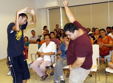 Özel Çocuklar'dan Çok Özel Gösteri