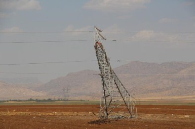 PKK Elektrik Hattına Bile Saldırdı