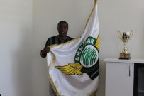 BORDEAUX - Akhisar Belediyespor'a Kamerunlu Orta Saha