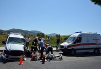 TUR MİNİBÜSÜ - Dalaman Havaalanı Yolundaki Kaza Korkuttu