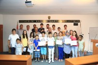 İngilizce Kursuna Katılan 22 Kursiyer Belgelerini Aldı