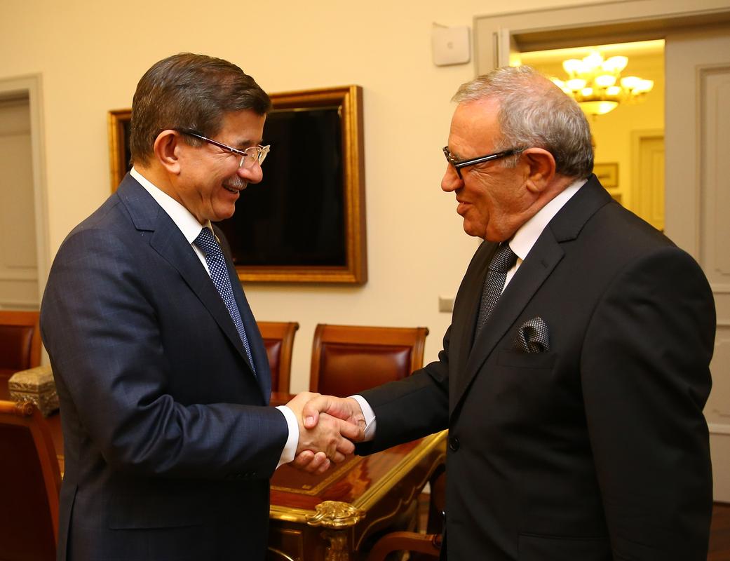Başbakan Davutoğlu, bazı bakanları kabul etti
