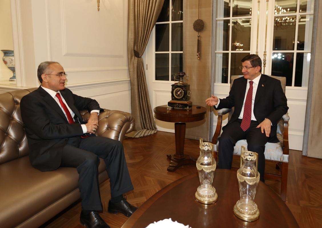 Başbakan Davutoğlu, bazı bakanları kabul etti