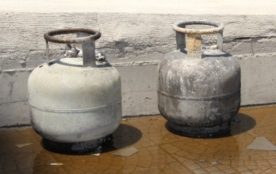 Konya'da İş Yerinde Gaz Sıkışması Patlama