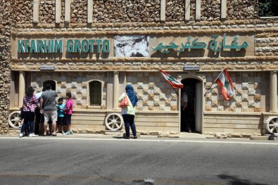 Lübnan'da Şans Eseri Keşfedilen Mağara