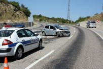 Kadın Sürücü Kazada Yaralandı