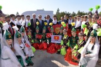 HÜDAYAR METE BUHARA - Zafertepe'de Bayram Coşkusu