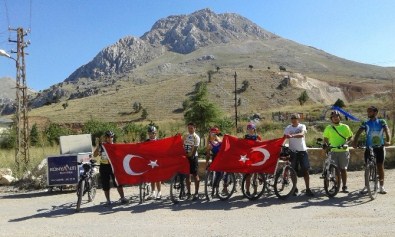 30 Ağustosta Saklıkent'e Pedal Çevirdiler