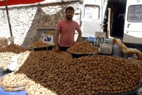 Bayramlık Cevizler Tezgaha Çıktı