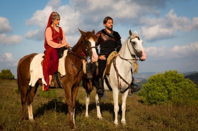 'Diriliş Ertuğrul'un İkinci Sezonunda Neler Olacak ?