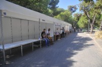 Esnaf Paralarını Geri İstiyor