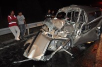 İBRAHIM YETKIN - İzmir'de Trafik Kazası Açıklaması 3 Ölü