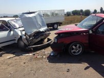 İBRAHIM GÜRBÜZ - Kadirli'de Trafik Kazası Açıklaması 1 Ölü, 7 Yaralı