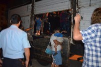 Kamyon Kasasında 115 Kaçak Göçmen Yakalandı