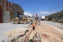 ŞEBEKE HATTI - Meski, Yalınayak'taki Kanalizasyon Hattının Yüzde 80'İni Tamamladı