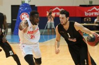 Royal Halı Gaziantep Basketbol Takımı Monaco'ya 72-65 Yenildi