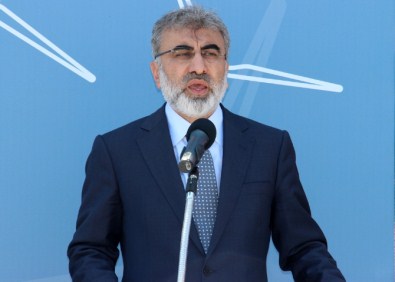 Bir Nişantaşı Göndermesi De Bakan Yıldız'dan