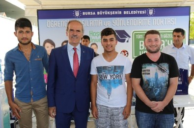 Büyükşehir Üniversitelilere Rehber Oluyor