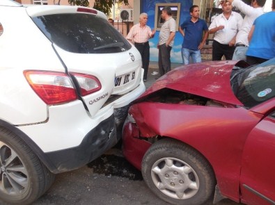 Kahramanmaraş'ta Kaza Açıklaması 2 Yaralı