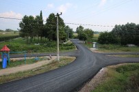 SÜLEYMAN DIŞLI - Adapazarı'nda 10 Günde 5 Mahalleye 14 Kilometrelik Asfalt