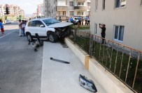 Çanakkale'de Trafik Kazası Açıklaması 3 Yaralı