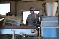 EKMEK ÜRETİMİ - İHH'nın 'Mobil Fırını' Devreye Girdi