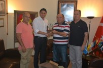 SERKAN ACAR - Küçük Sanayici Temsilcilerinden Başkan Acar'a Teşekkür Ziyareti