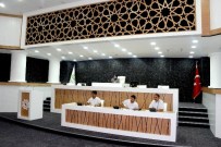 İHALE SALONU - Meram Belediyesi Yeni Binasında İlk Meclis Toplantı