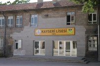 SABAHATTIN ÇAKMAKOĞLU - 'Taş Mektep'in Son Gururu Akar