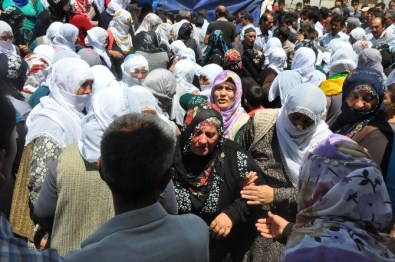 YPG'li Yıldız Patnos'ta Toprağa Verildi