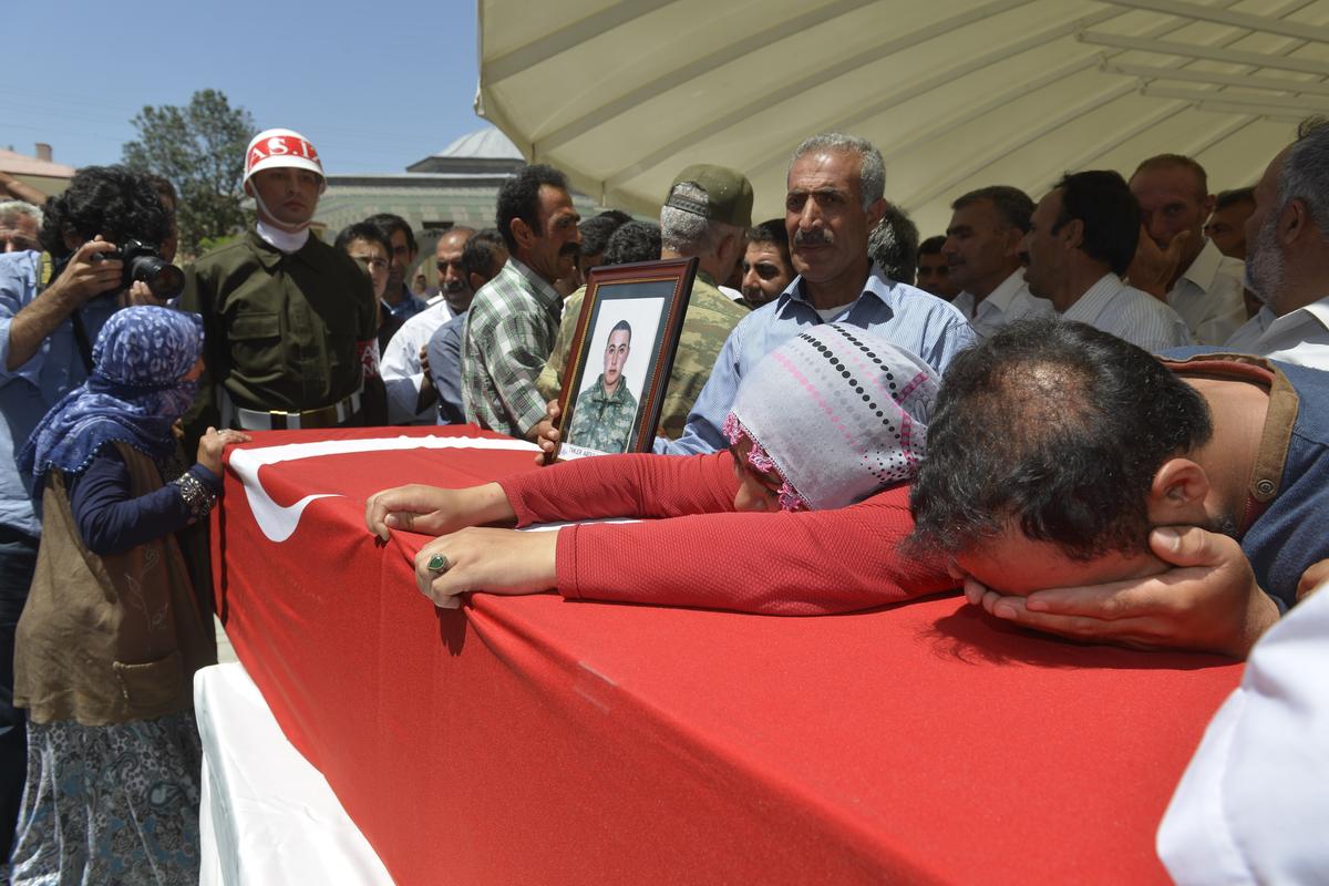 Şehit Jandarma Er son yolculuğuna uğurlandı