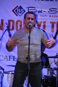 Haluk Levent Engelliler İçin Konser Verdi