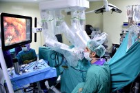 PROSTAT KANSERİ - Hastalar Robotik Cerrahiyle Şifa Buluyor