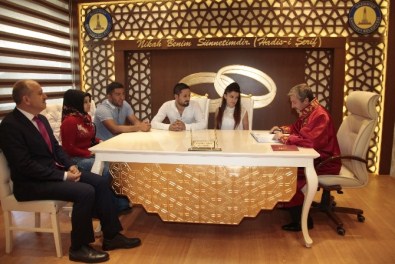 Kaymakam Yılmaz Şahinbey Belediyesi'ni Ziyaret Etti