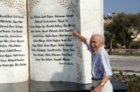 ALTıNKUM - Muzaffer İzgü, Yazarlar Anıtını Ziyaret Etti