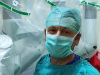 ÜNİVERSİTE HASTANESİ - Prof. Dr. Yakup Kumtepe Açıklaması 'Robotik Cerrahiyle Kadın Hastalıkları Ameliyatlarında Lider Olmak İstiyoruz''
