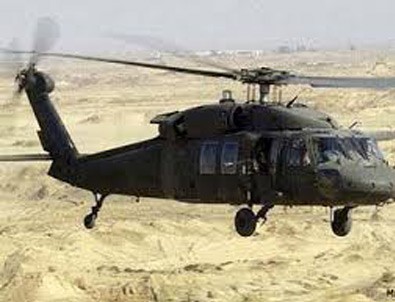 Teröristler askeri helikoptere saldırdı