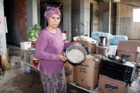 VATAN CADDESİ - 4 Çocuklu Ailenin İnşaatta Hayat Mücadelesi