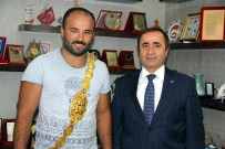 ERHAN ÜSTÜNDAĞ - Başpehlivan Okulu, Emniyet Müdürü Tonbul'u Ziyaret Etti