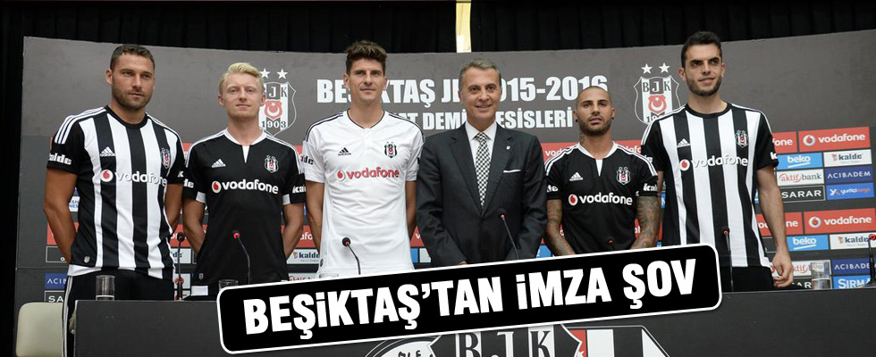 Beşiktaş'tan 5 futbolcuya imza attırdı