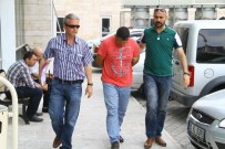 Çalıştığı İş Yerindeki Peçete Çaldığı İddia Edilen Şahıs Adliyeye Çıkarıldı