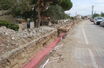 DUMANLı  - Çardak Beldesinde Havai Hatlar Yer Altına Alınıyor