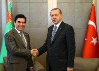 Cumhurbaşkanı Erdoğan, Berdimuhamedov İle Bir Araya Geldi