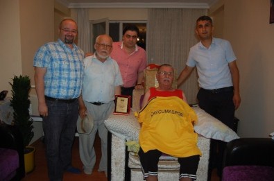 Duayen Asbaşkana Anlamlı Ziyaret