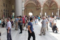 Edirne'deki Camilerde Yağmur Duası